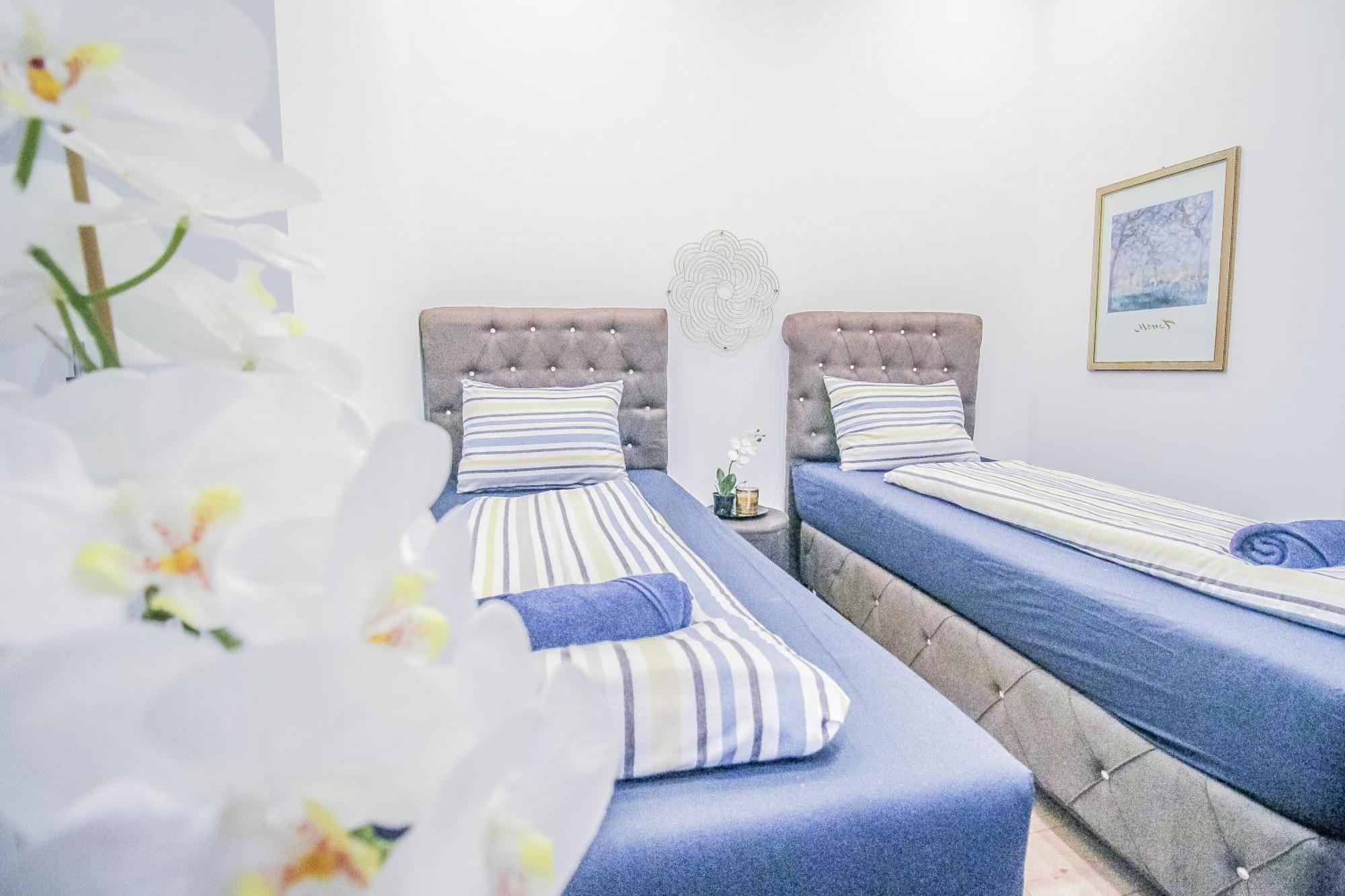 Comfortable Accommodations In The Alterlaa Area Lv3 Wenen Buitenkant foto